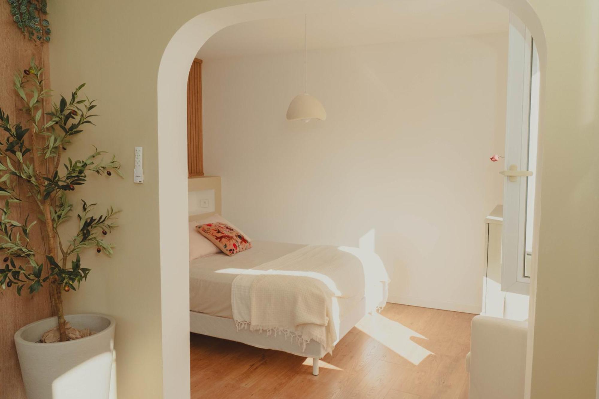 Au Coeur De Hyeres, Ideal Pour Les Couples ! Ngoại thất bức ảnh